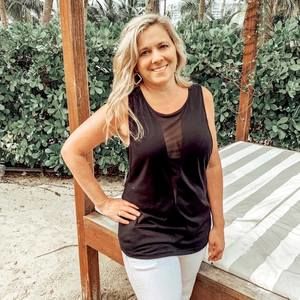 Meet your Posher, Alicia